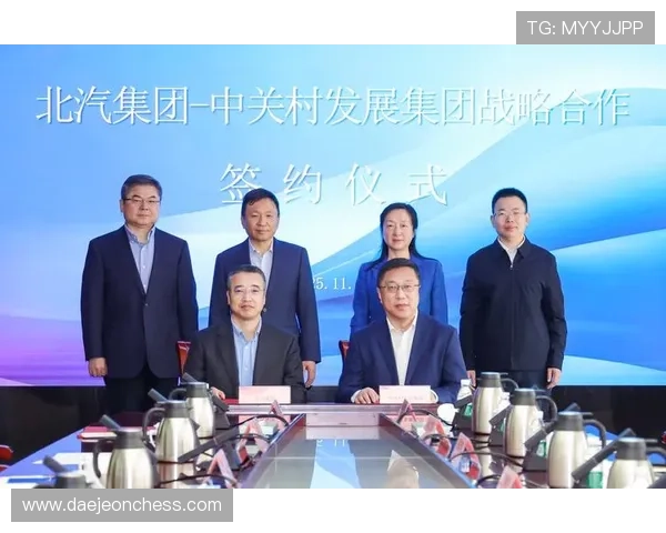 开云集团执委会成员如何推动公司创新与全球化战略的实施与落地